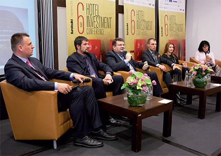 Od prawej: Małgorzata Morek, Edyta Podkulska, Miłosz Stanisławski, Wojciech Popis, Konrad Szymanowski, Janusz Mitulski